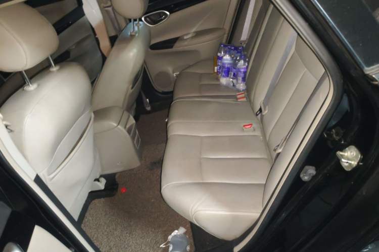 Used Nissan Sylphy 2016 1.6XV CVT Smart Enjoyment Version Left Rear Seat