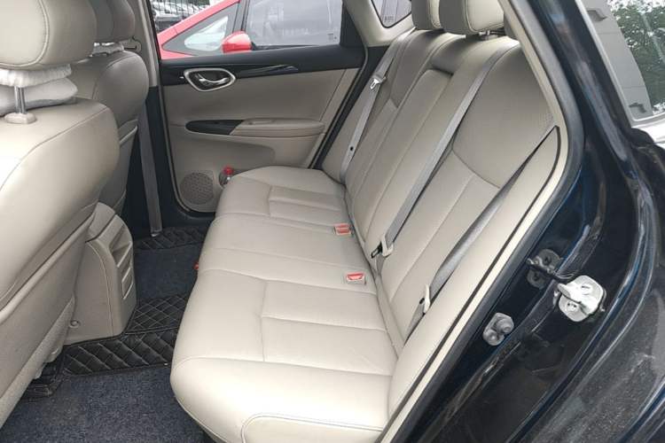 Used Nissan Sylphy 2016 1.6 XL CVT Deluxe Edition Left Rear Seat