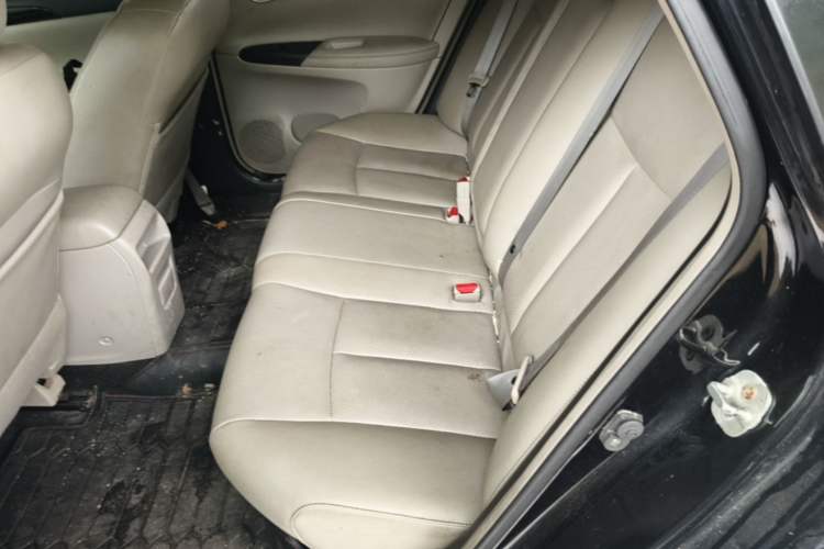 Used Nissan Sylphy 2016 1.6 XL CVT Luxury Edition Left Rear Seat