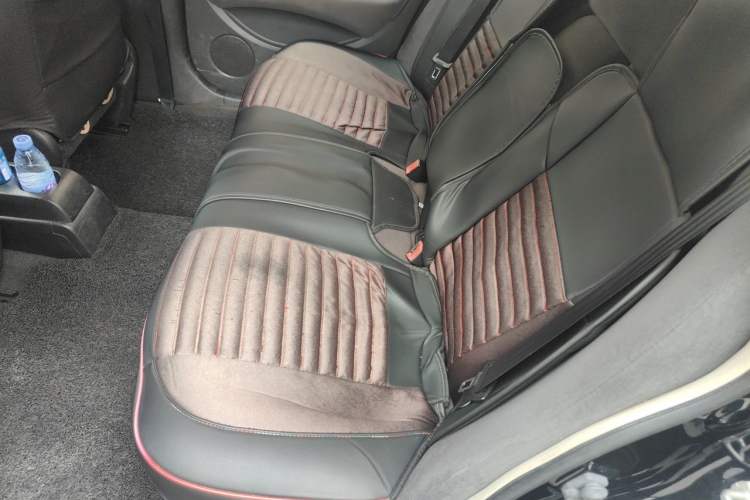 Used Nissan Sylphy 2016 1.6XE CVT Comfort Edition Left Rear Seat
