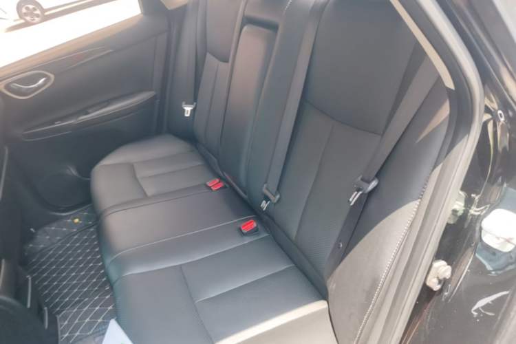 Used Nissan Sylphy 2016 1.6XV CVT Smart Enjoyment Version Left Rear Seat
