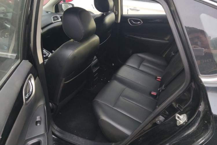 Used Nissan Sylphy 2016 1.6 XL CVT Deluxe Edition Left Rear Seat