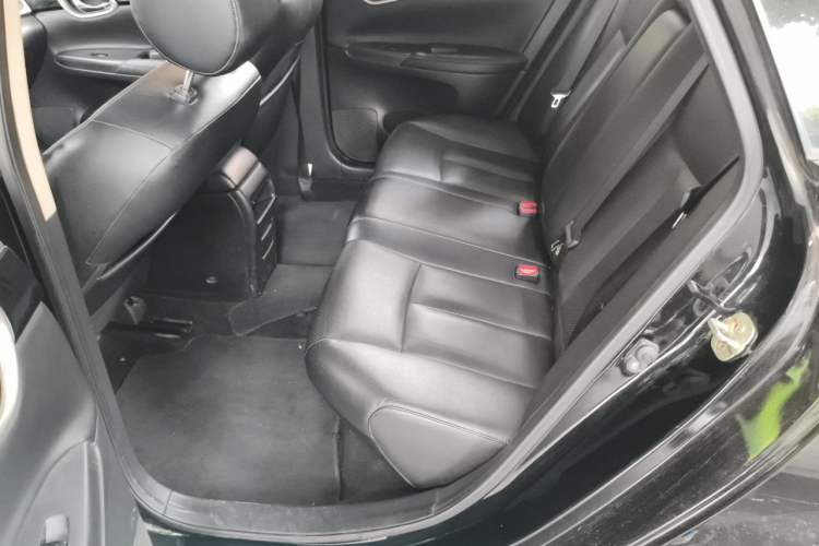 Used Nissan Sylphy 2016 1.6XV CVT Smart Enjoyment Version Left Rear Seat