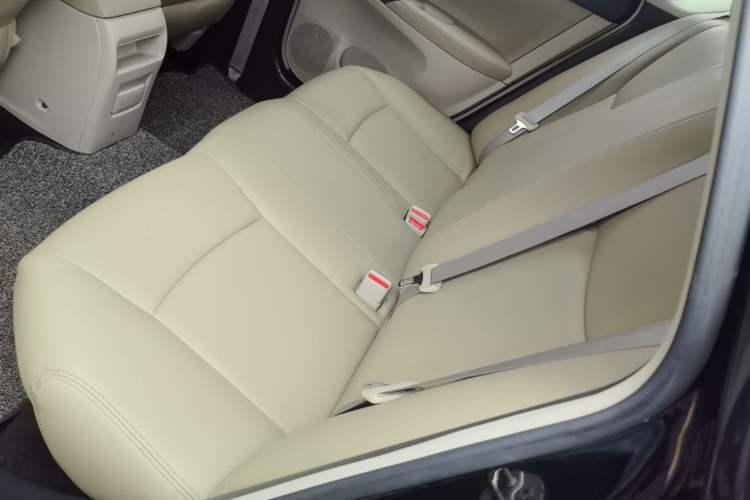 Used Nissan Sylphy 2016 1.6XE CVT Comfort Edition Left Rear Seat