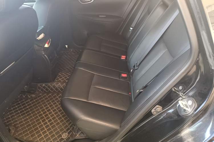 Used Nissan Sylphy 2016 1.6 XL CVT Luxury Edition Left Rear Seat