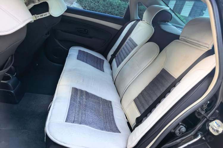 Used Nissan Sylphy 2016 Classic 1.6XE Manual Comfort Edition Left Rear Seat