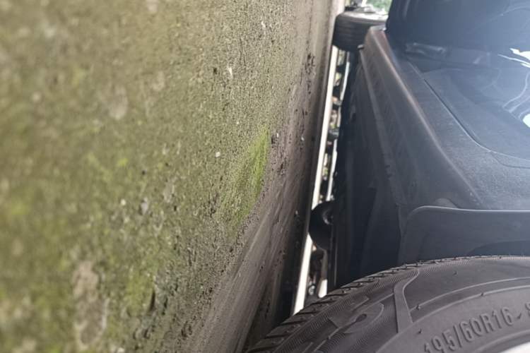 Used Nissan Sylphy 2016 1.6 XL CVT Luxury Edition Left Side Sill