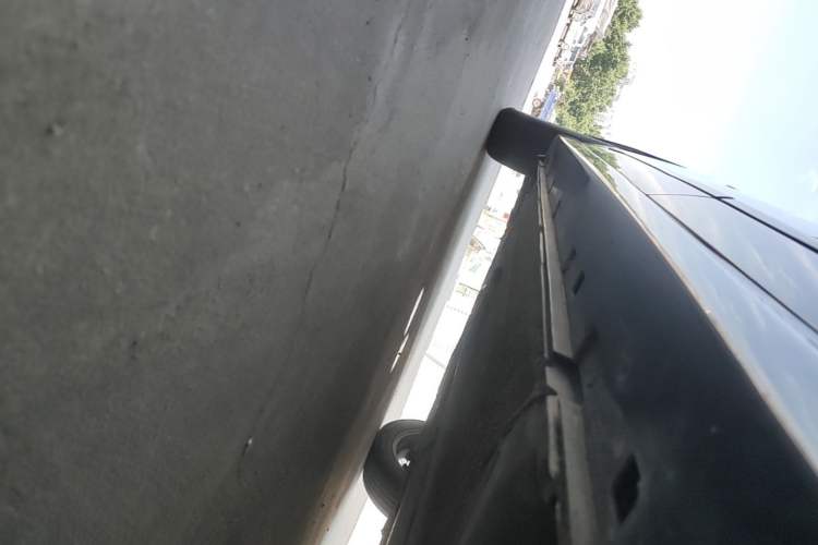 Used Nissan Sylphy 2016 Classic 1.6XE Manual Comfort Edition Left Side Sill