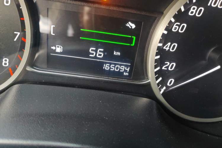 Used Nissan Sylphy 2016 1.6 XL Manual Luxury Edition Odometer Close Up