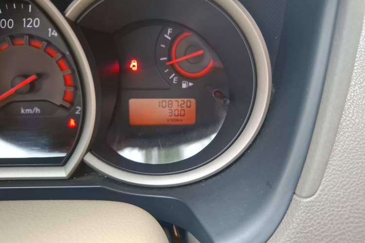 Used Nissan Sylphy 2016 Classic 1.6XE Manual Comfort Edition Odometer Close Up