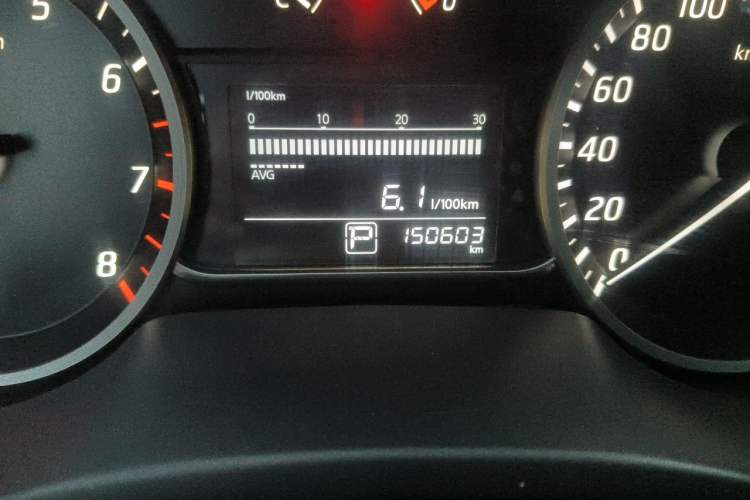 Used Nissan Sylphy 2016 1.6 XL CVT Deluxe Edition Odometer Close Up