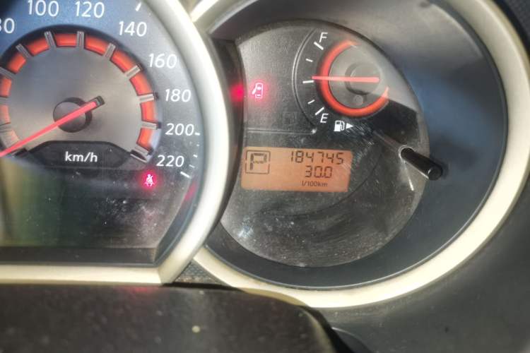 Used Nissan Sylphy 2016 Classic 1.6XE Automatic Leading Edition Odometer Close Up