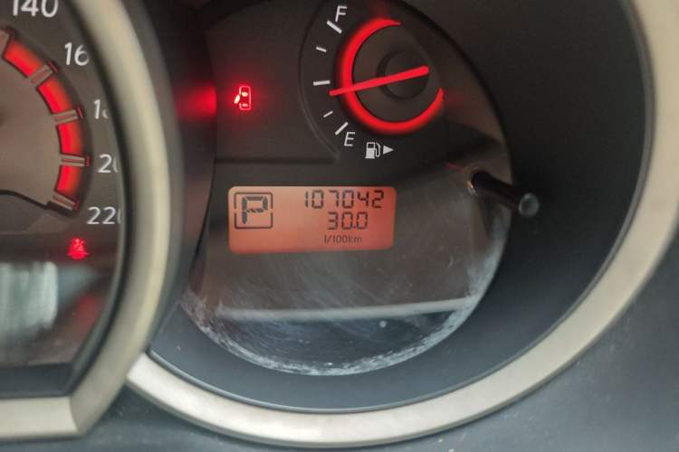 Used Nissan Sylphy 2016 Classic 1.6XE Automatic Comfort Edition Odometer Close Up