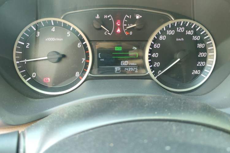 Used Nissan Sylphy 2016 1.6 XL CVT Luxury Edition Odometer Close Up