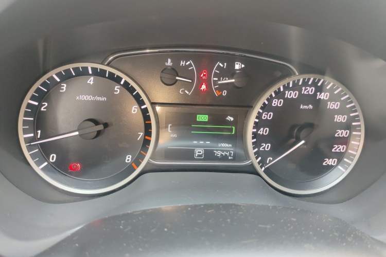 Used Nissan Sylphy 2016 1.6 XL CVT Luxury Edition Odometer Close Up