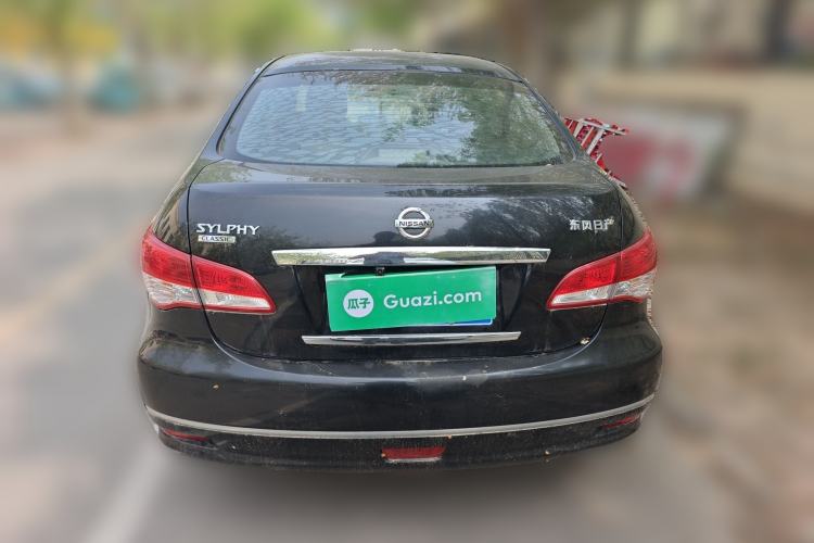 Used Nissan Sylphy 2016 Classic 1.6XE Automatic Leading Edition Rear