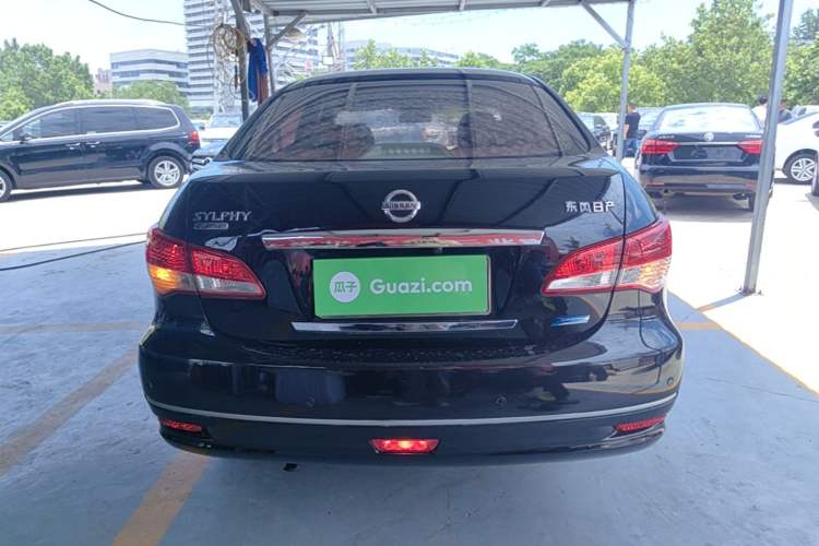 Used Nissan Sylphy 2016 Classic 1.6XE Manual Leading Edition Rear
