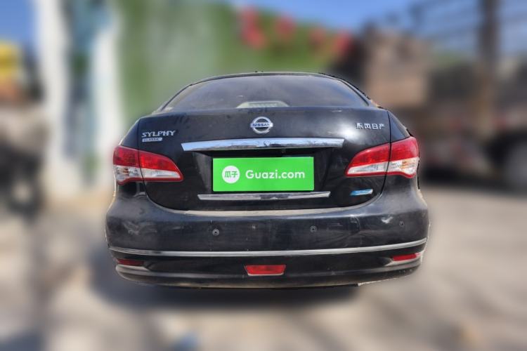 Used Nissan Sylphy 2016 Classic 1.6XL Manual Luxury Edition Rear