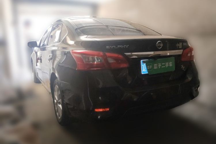 Used Nissan Sylphy 2016 1.6 XL Manual Luxury Edition Rear Left 45 Deg