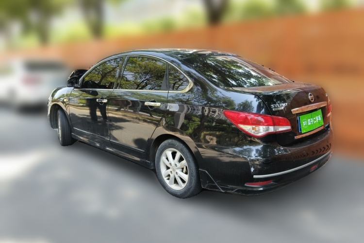 Used Nissan Sylphy 2016 Classic 1.6XE Manual Leading Edition Rear Left 45 Deg