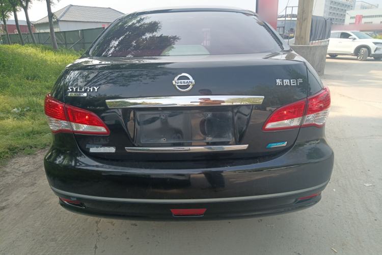 Used Nissan Sylphy 2016 Classic 1.6XE Manual Leading Edition Rear