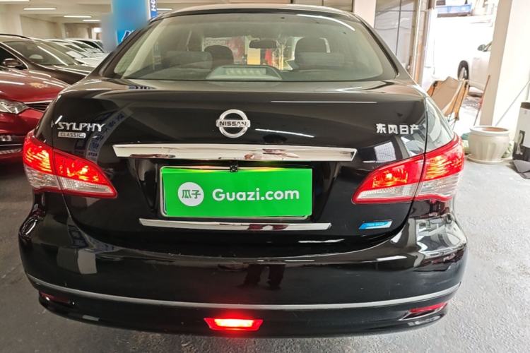 Used Nissan Sylphy 2016 Classic 1.6XE Manual Leading Edition Rear
