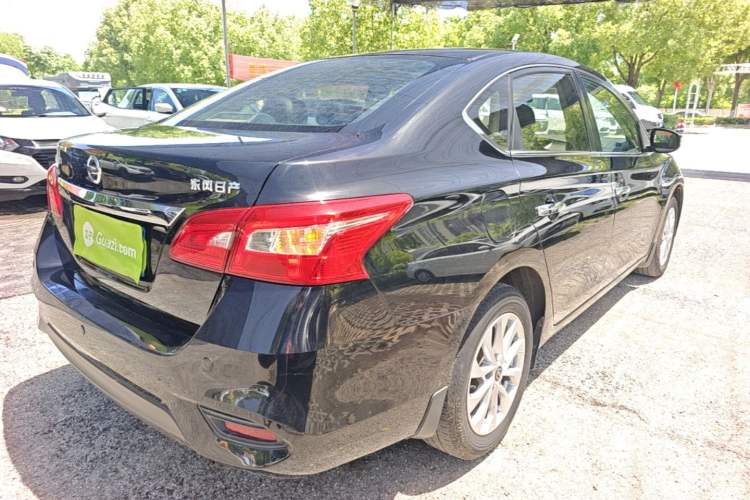 Used Nissan Sylphy 2016 1.6 XL Manual Luxury Edition Rear Right 45 Deg