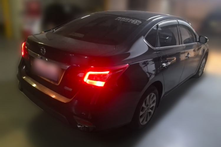 Used Nissan Sylphy 2016 1.6 XL CVT Deluxe Edition Rear Right 45 Deg