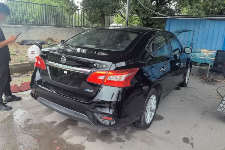 Used Nissan Sylphy 2016 1.6 XL CVT Deluxe Edition Rear Right 45 Deg
