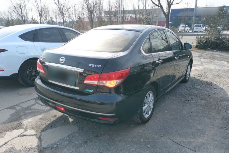 Used Nissan Sylphy 2016 Classic 1.6XE Manual Leading Edition Rear Right 45 Deg