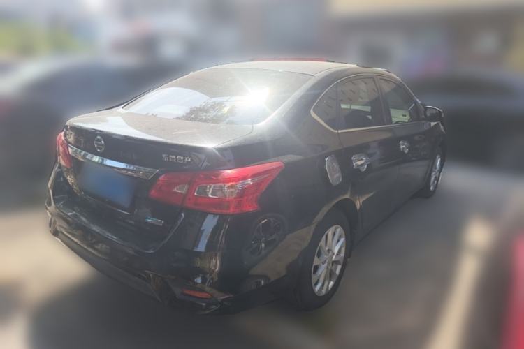 Used Nissan Sylphy 2016 1.6 XL CVT Luxury Edition Rear Right 45 Deg