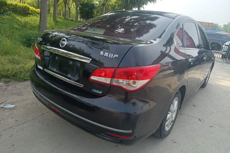 Used Nissan Sylphy 2016 Classic 1.6XE Manual Leading Edition Rear Right 45 Deg