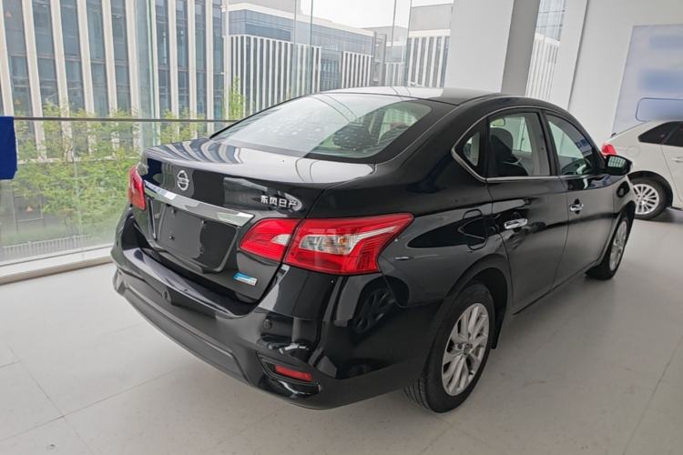 Used Nissan Sylphy 2016 1.6 XL CVT Luxury Edition Rear Right 45 Deg