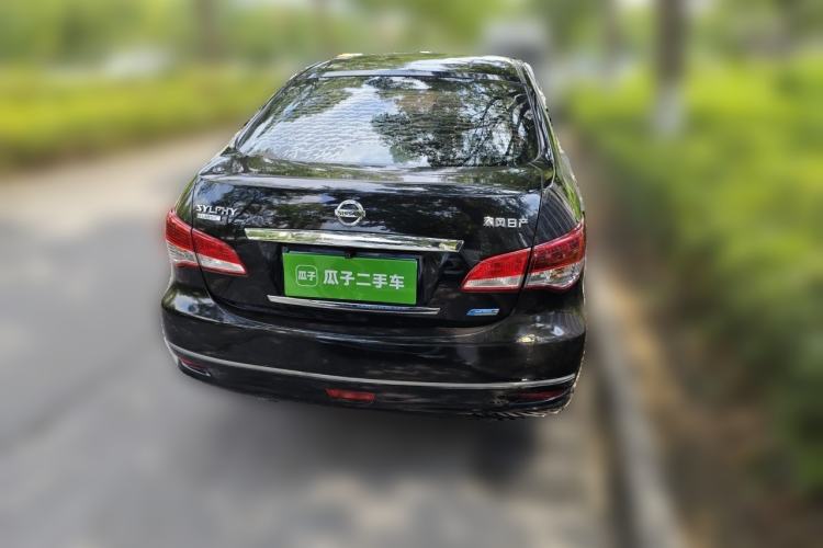 Used Nissan Sylphy 2016 Classic 1.6XE Manual Comfort Edition Rear