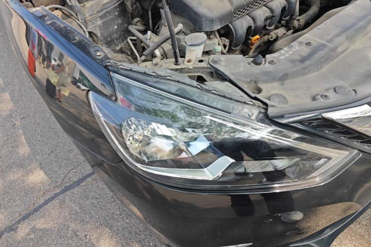Used Nissan Sylphy 2016 1.6 XL CVT Luxury Edition Right Front Headlight