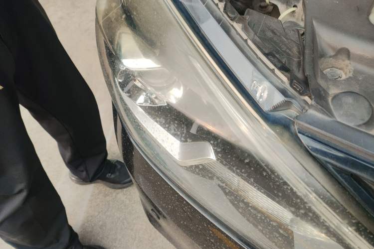 Used Nissan Sylphy 2016 1.6 XL CVT Deluxe Edition Right Front Headlight