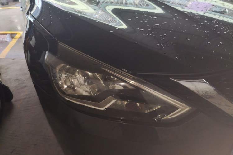 Used Nissan Sylphy 2016 1.6 XL CVT Luxury Edition Right Front Headlight