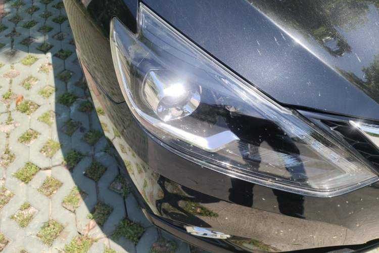 Used Nissan Sylphy 2016 1.6XV CVT Smart Enjoyment Version Right Front Headlight
