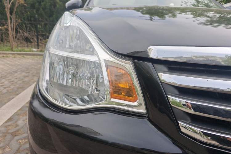 Used Nissan Sylphy 2016 1.6 XL Manual Luxury Edition Right Front Headlight