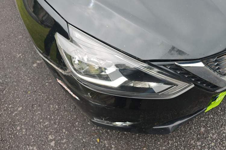 Used Nissan Sylphy 2016 1.8XL CVT Luxury Edition Right Front Headlight
