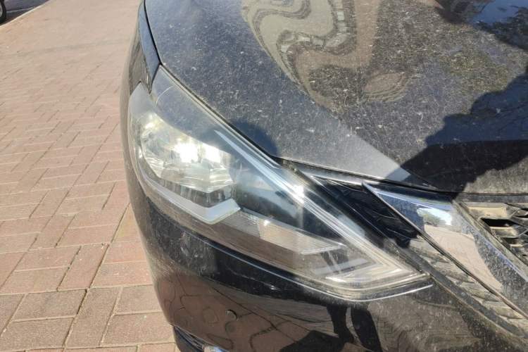 Used Nissan Sylphy 2016 1.6 XL CVT Luxury Edition Right Front Headlight
