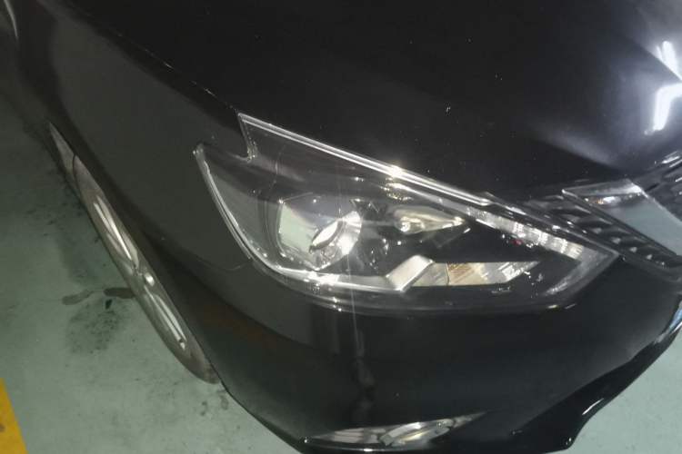 Used Nissan Sylphy 2016 1.6 XL CVT Deluxe Edition Right Front Headlight
