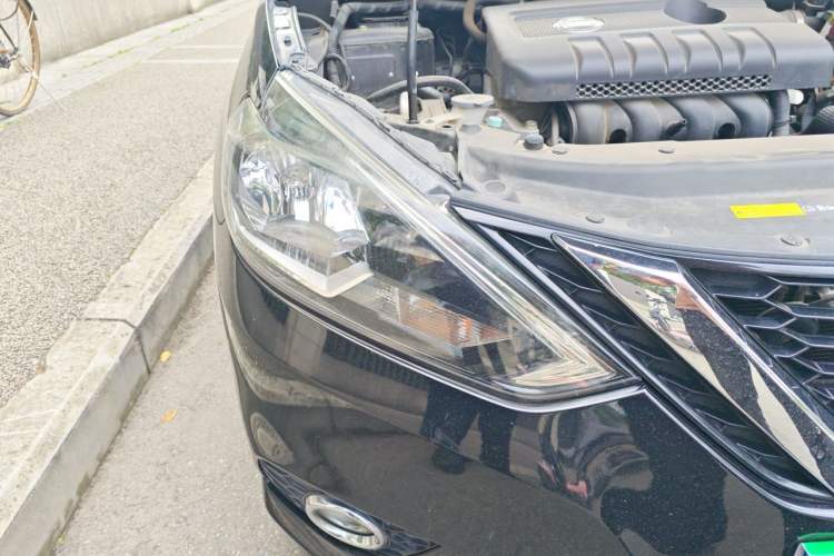 Used Nissan Sylphy 2016 1.6 XL CVT Luxury Edition Right Front Headlight