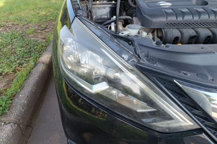 Used Nissan Sylphy 2016 1.6 XL CVT Luxury Edition Right Front Headlight