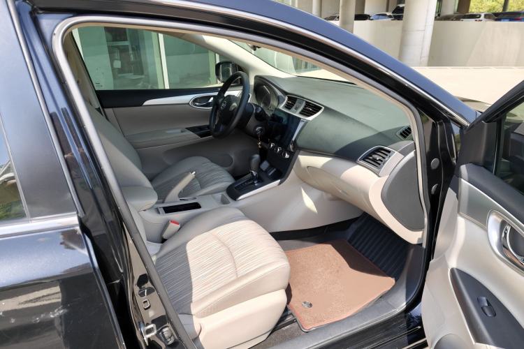 Used Nissan Sylphy 2016 1.6XE CVT Comfort Edition Right Front Seat