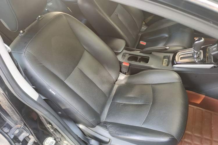 Used Nissan Sylphy 2016 1.6 XL CVT Luxury Edition Right Front Seat