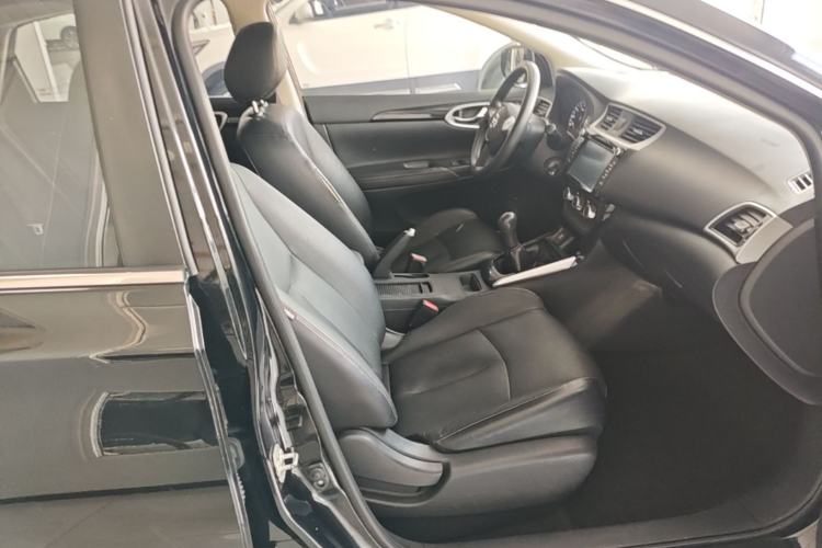 Used Nissan Sylphy 2016 1.6 XL Manual Luxury Edition Right Front Seat