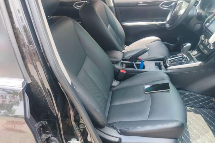 Used Nissan Sylphy 2016 1.6XV CVT Smart Enjoyment Version Right Front Seat