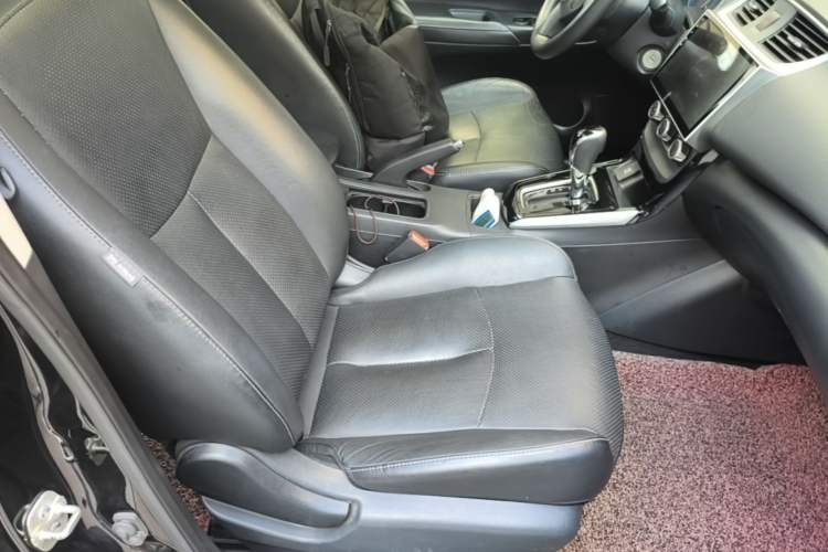 Used Nissan Sylphy 2016 1.6 XL CVT Luxury Edition Right Front Seat