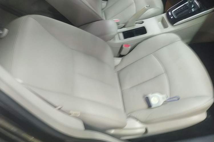 Used Nissan Sylphy 2016 1.6 XL CVT Deluxe Edition Right Front Seat